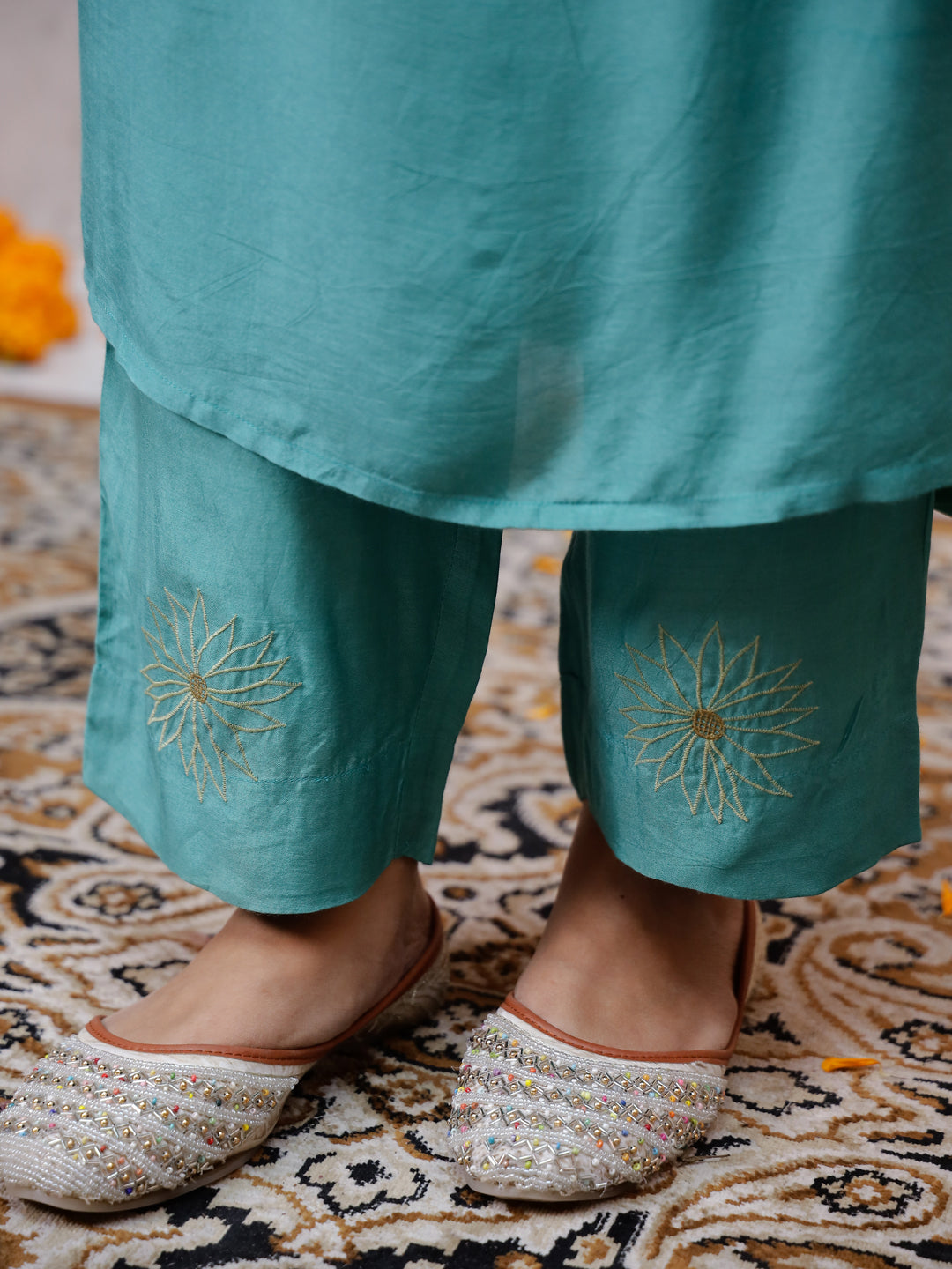 Green V-Neck Solid Print Kurta set