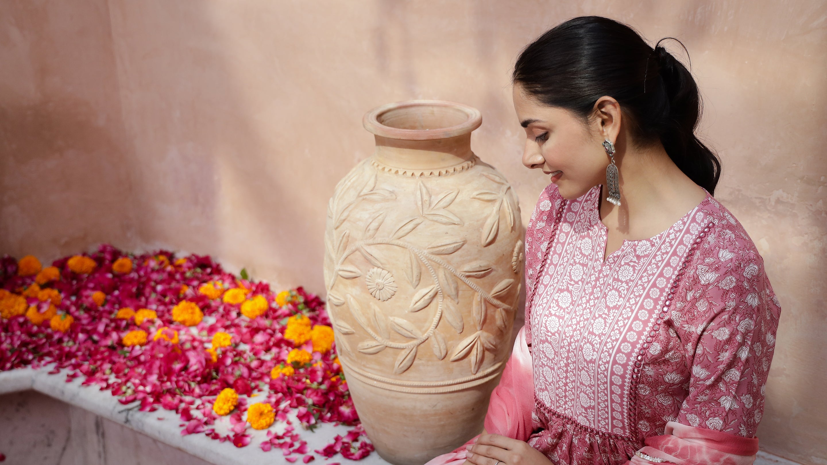 Floral Printed Kurta Set with Dupatta - SanskrutiHomes