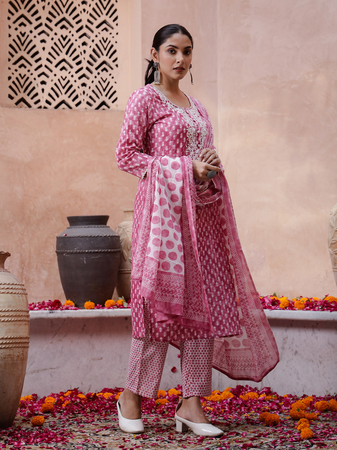 Pink Floral Printed Kurta Set with Dupatta - SanskrutiHomes