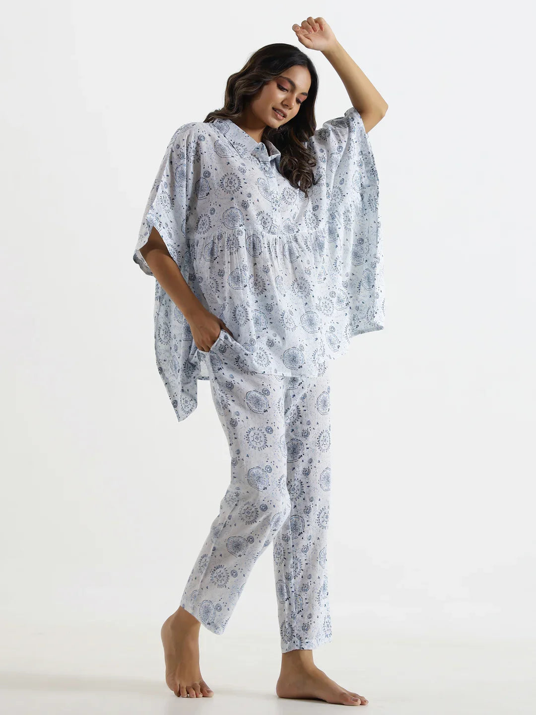 White warli Cotton Night Suit - SanskrutiHomes