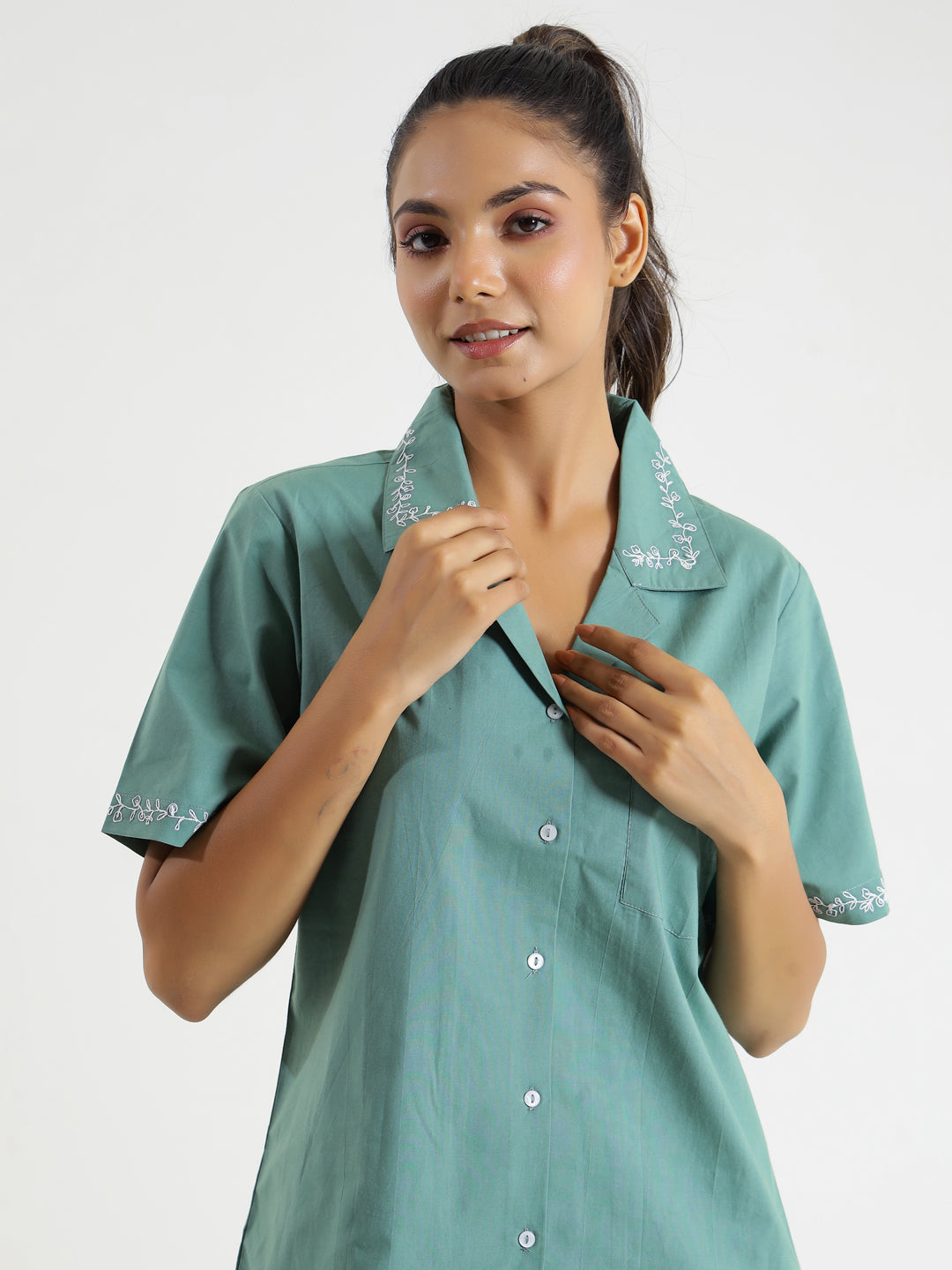 Green Solid Night Suit - SanskrutiHomes