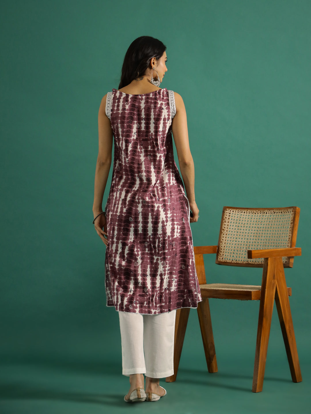 Purple Solid Print Round Neck Cotton Kurta set for Women - SanskrutiHomes