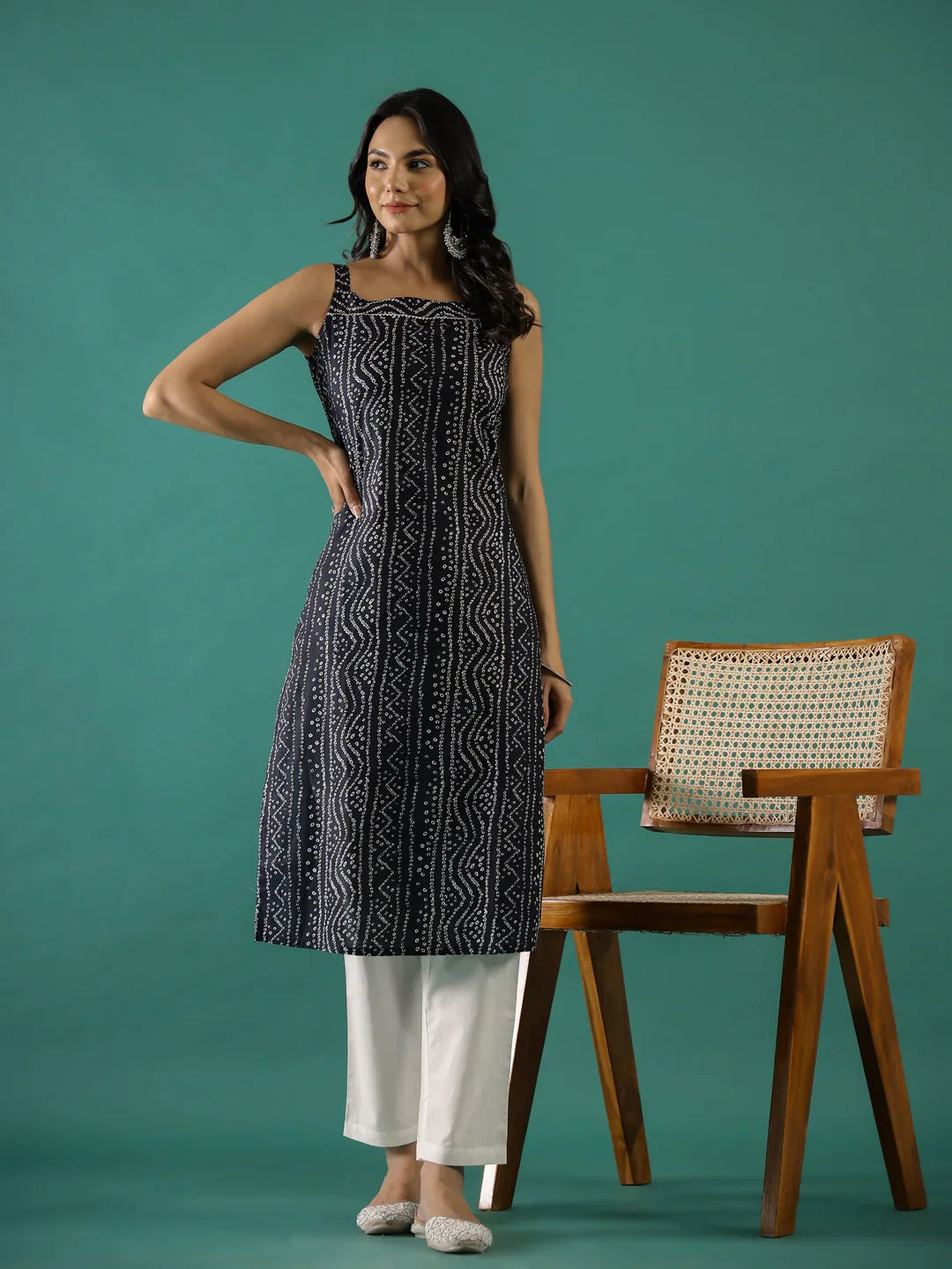Black Cut Sleeves Printed Kurti Set - SanskrutiHomes