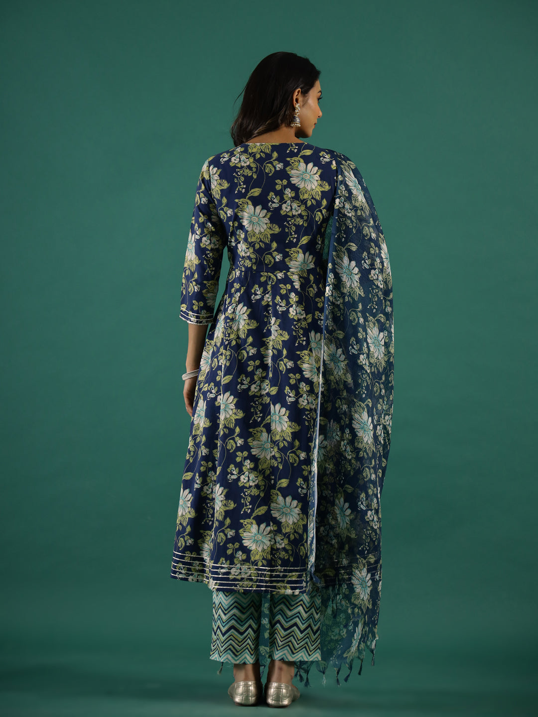 Floral Printed Round Neck Kurta Set