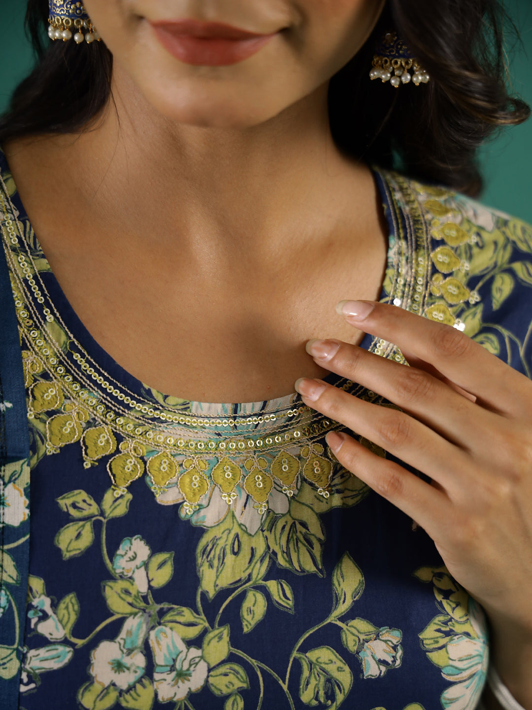 Floral Printed Round Neck Kurta Set