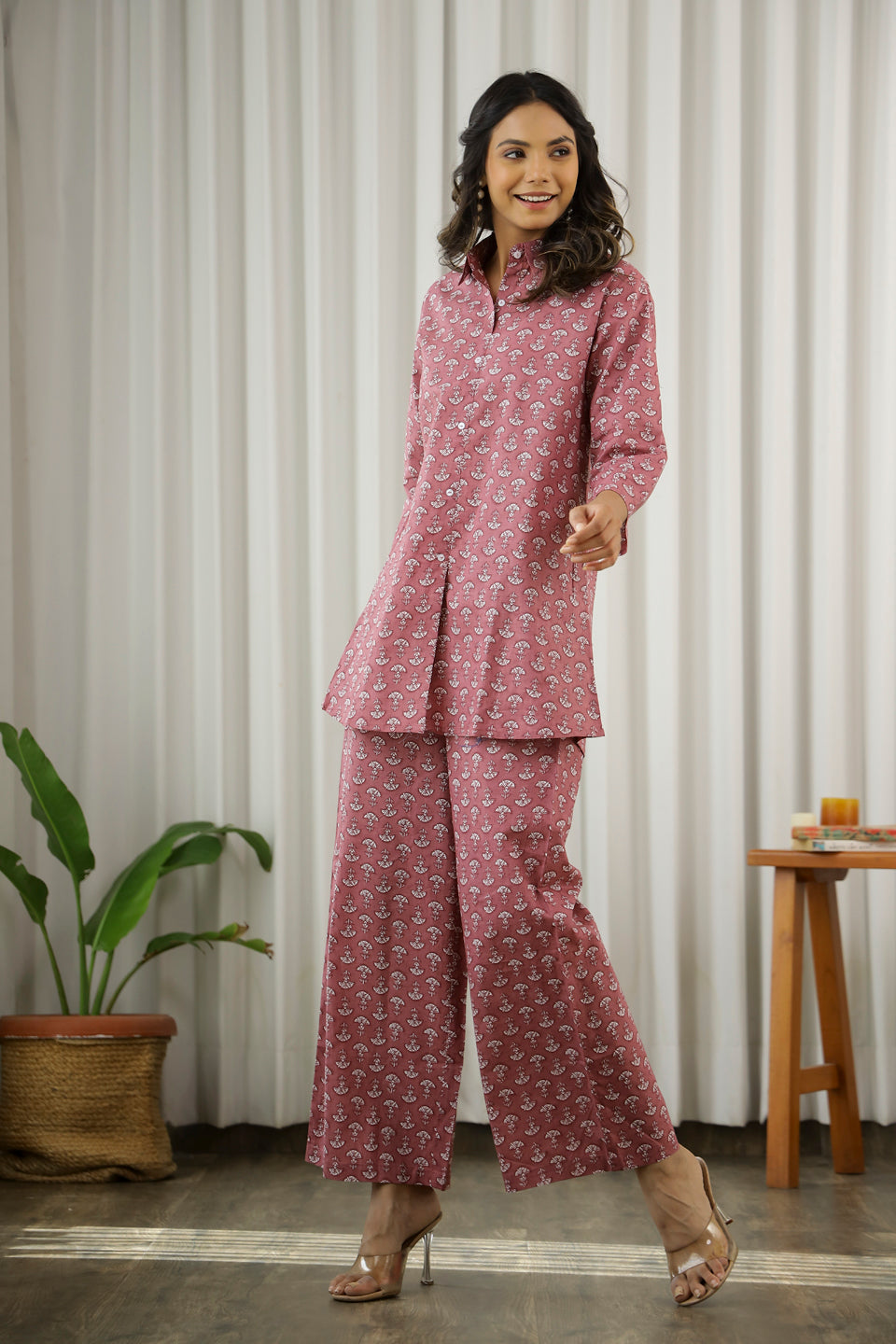 Mauve Shirt Collar Motifs Print Pure Cotton Night Suit For Women