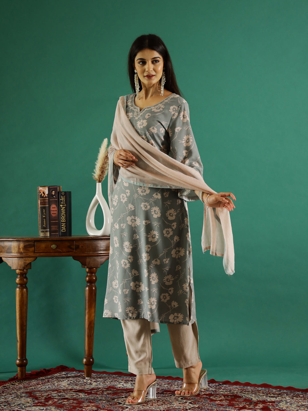 Gray Color Round Neck Printed Kurta Set