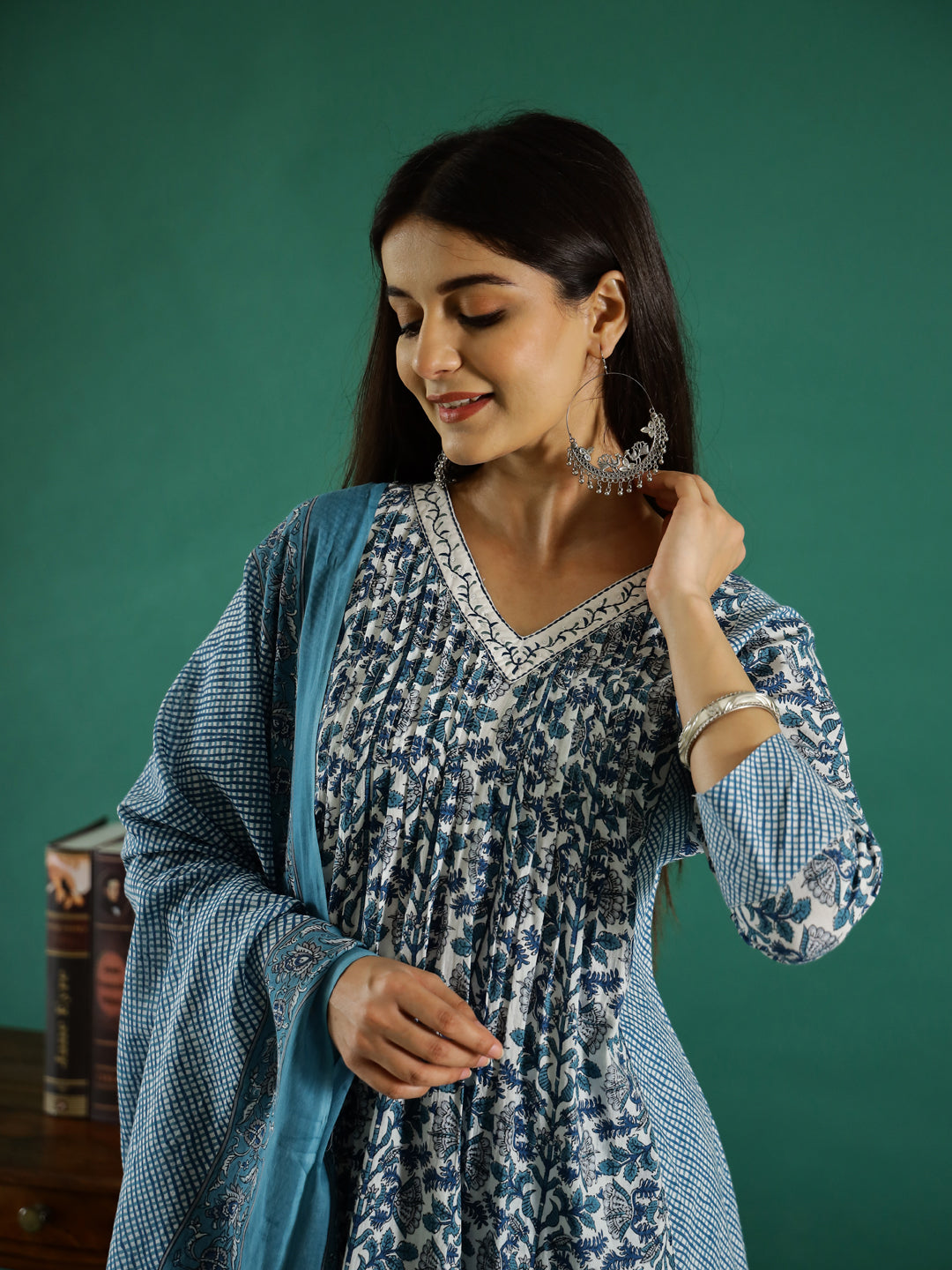 Set of 3 Blue Flower Printed Kurta Set with Dupatta