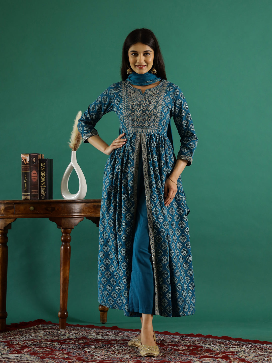 Women Pure Cotton kurta set with Chiffon Dupatta