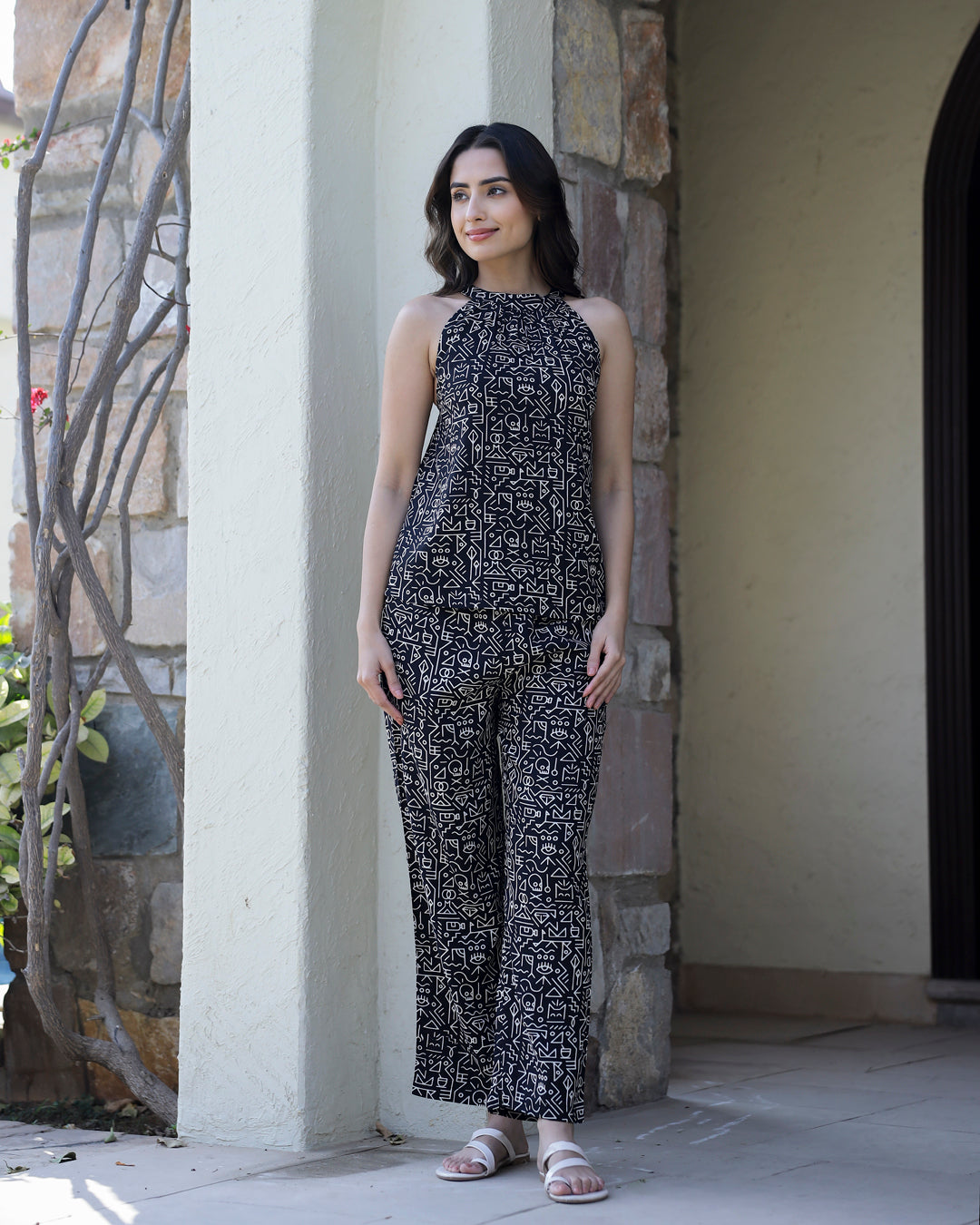 Women's Viscose Rayon Black Geometric Night suits