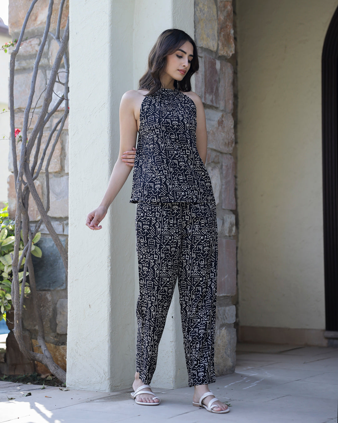 Women's Viscose Rayon Black Geometric Night suits