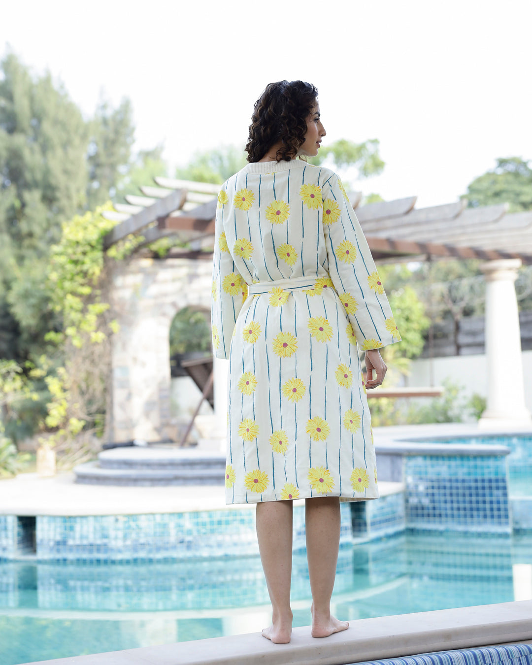 Cotton Off White Towel Bath Robe - SanskrutiHomes