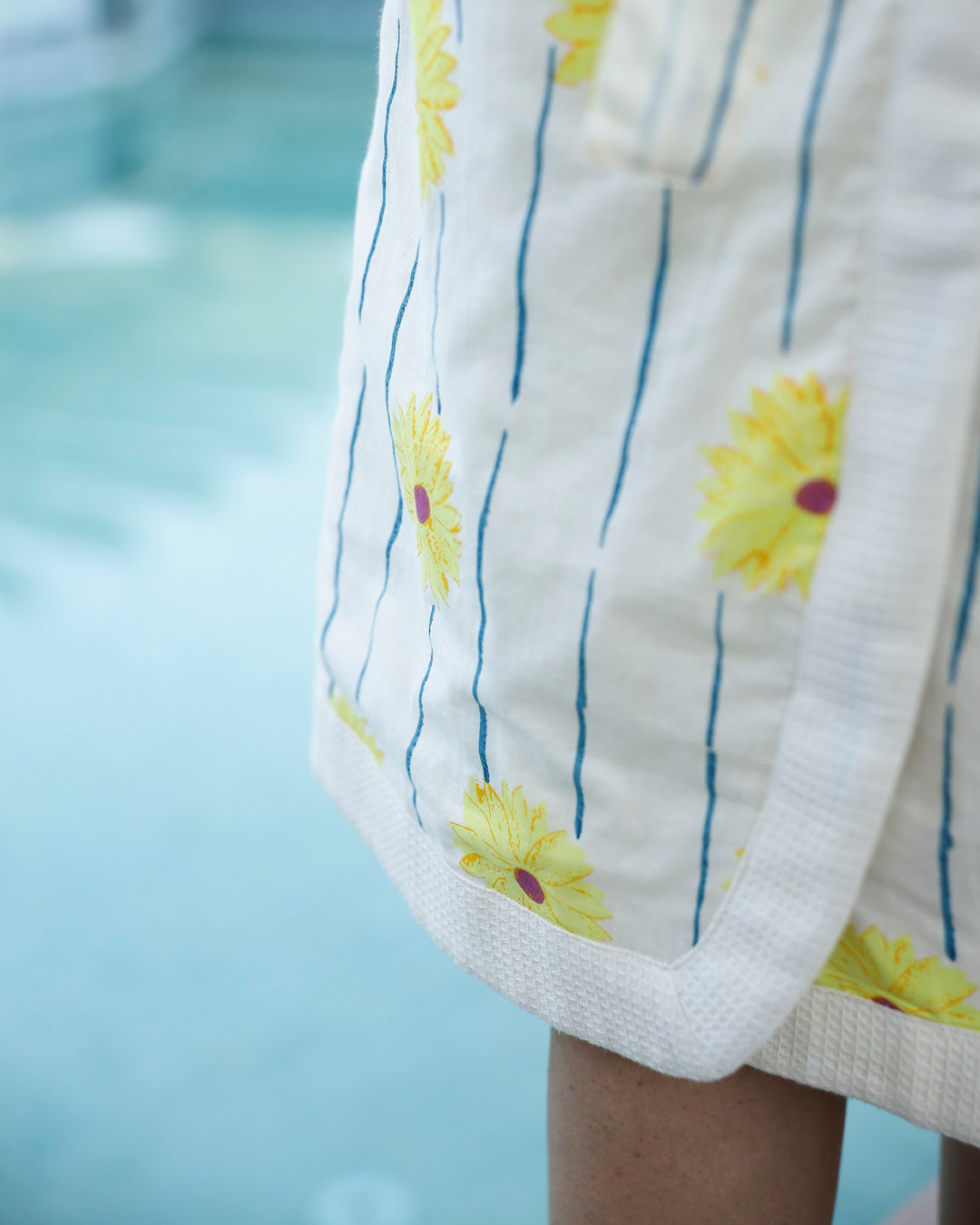 Cotton Off White Towel Bath Robe - SanskrutiHomes
