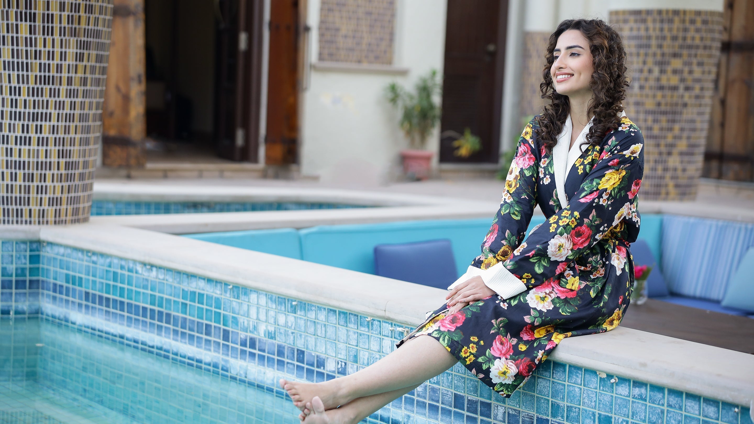 Cotton Multi Colour Towel Bath Robe - SanskrutiHomes
