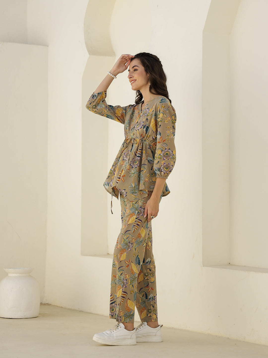V-Neck Floral Printed Cotton Night Suit - SanskrutiHomes