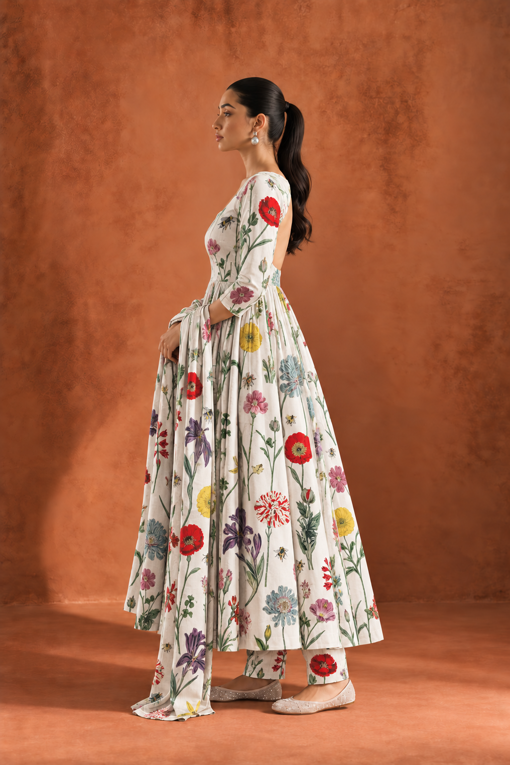 White Floral Round Neck Anarkali Kurta Set With Dupatta For Women