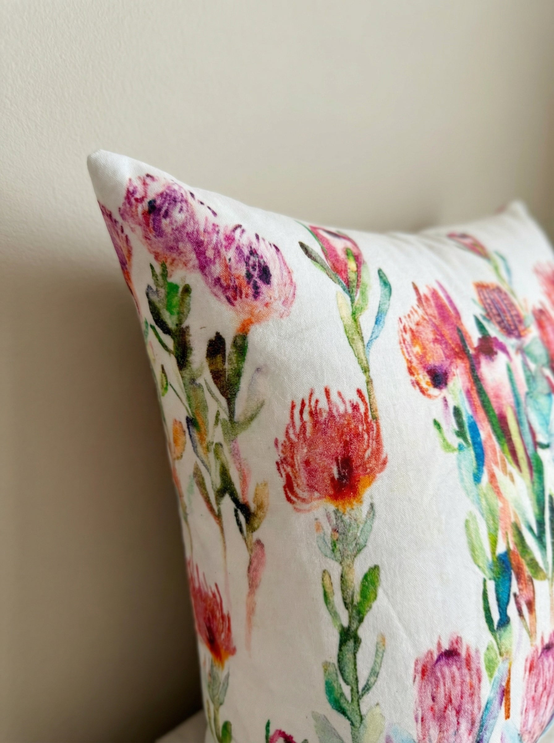 White Floral Print Squared Velvet Durable Cushion Cover