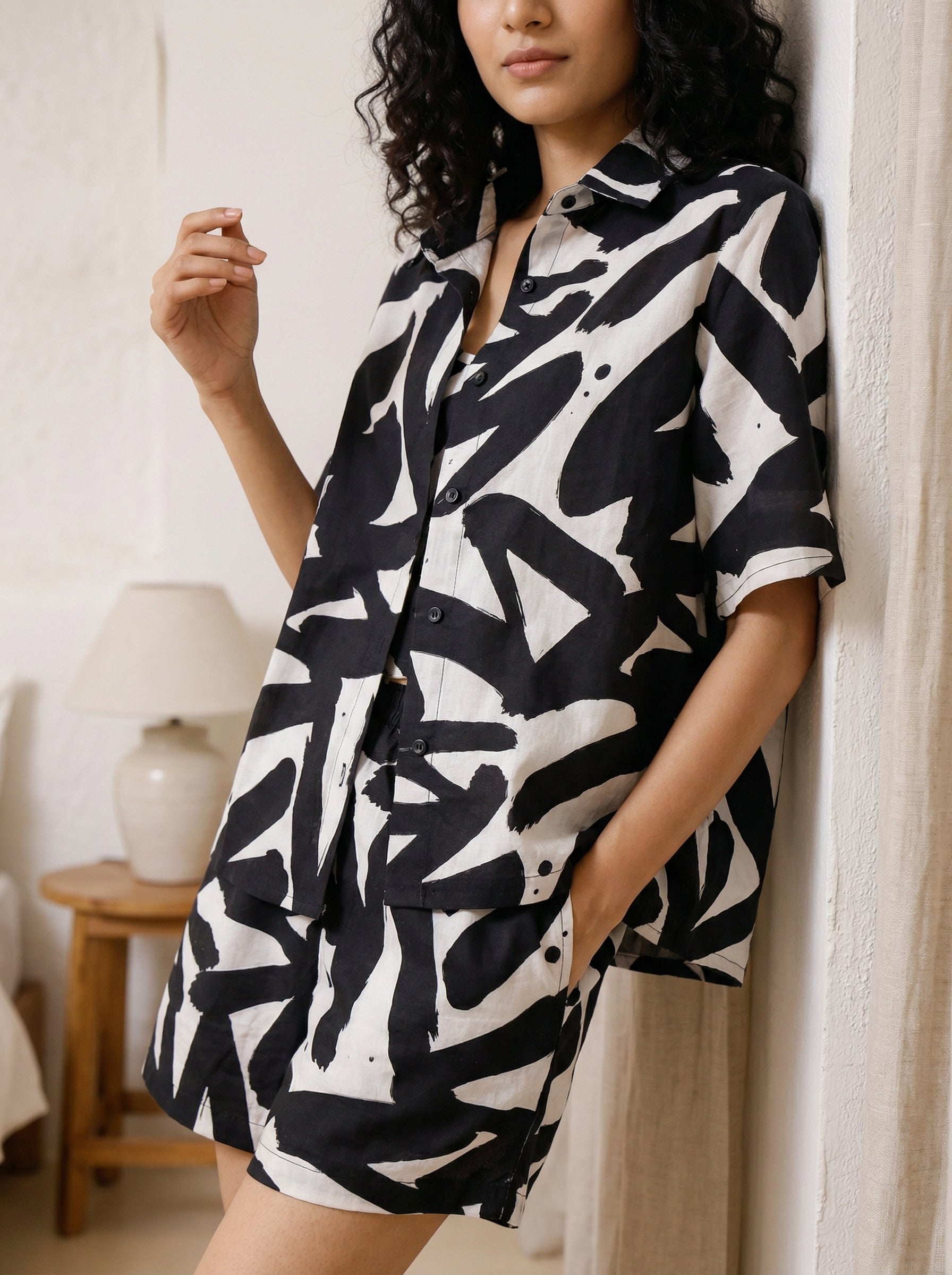 Black & White Abstract Print Shirt Collar Cotton Night Suit Set For Women