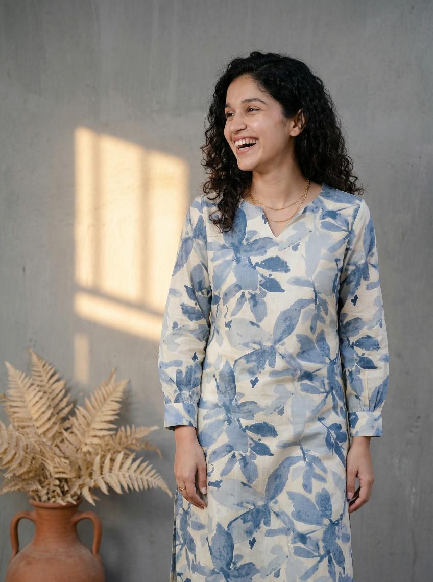 White Floral Print Kurta Set For Women