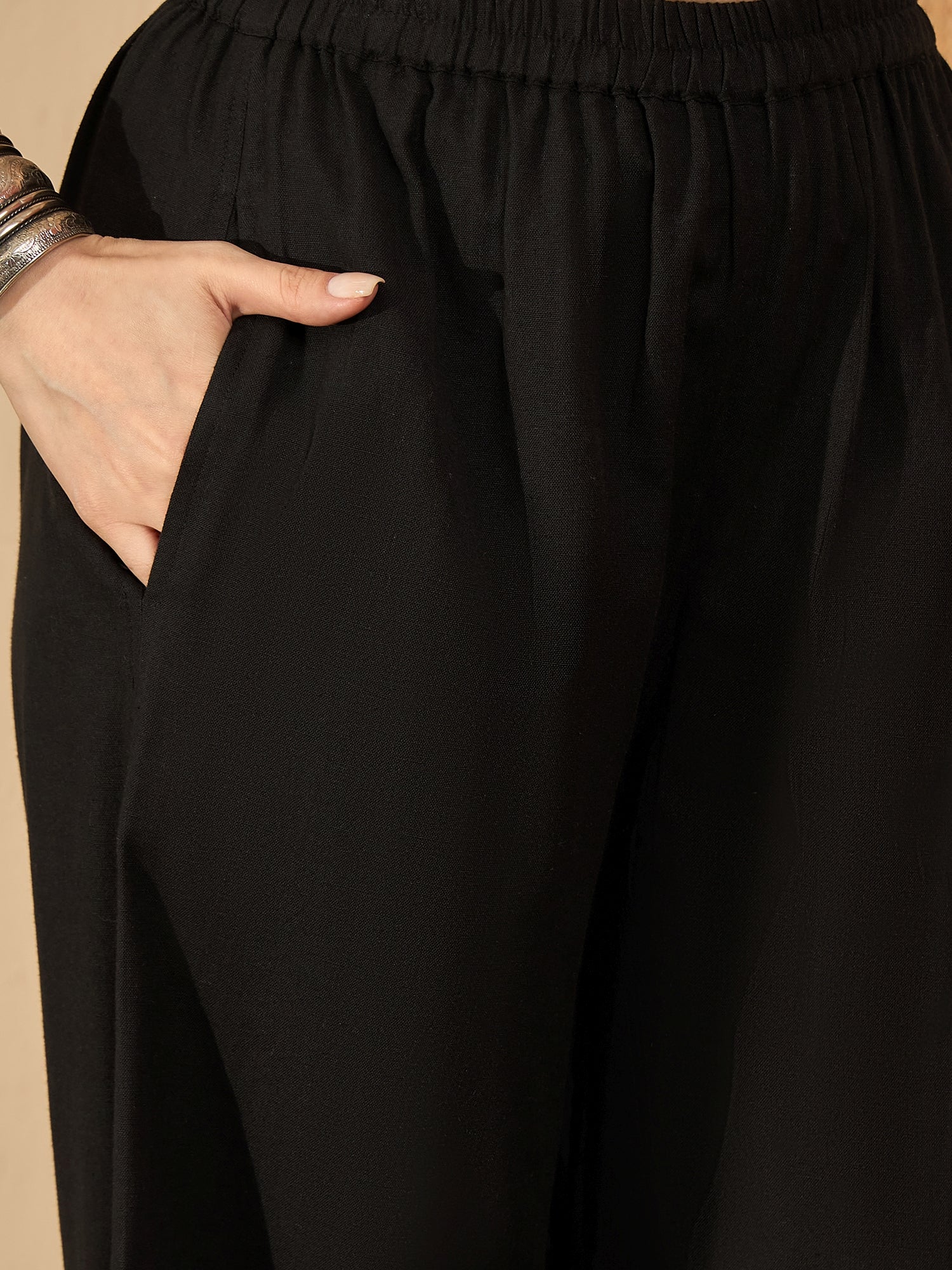 Off White Printed Mandarin Collar Pure Cotton Kurta Set for Women