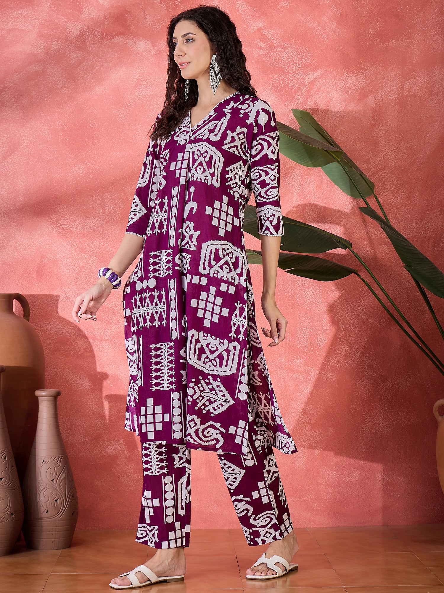 Purple Pure Cotton V-Neck Geometric Kurta Set for Women