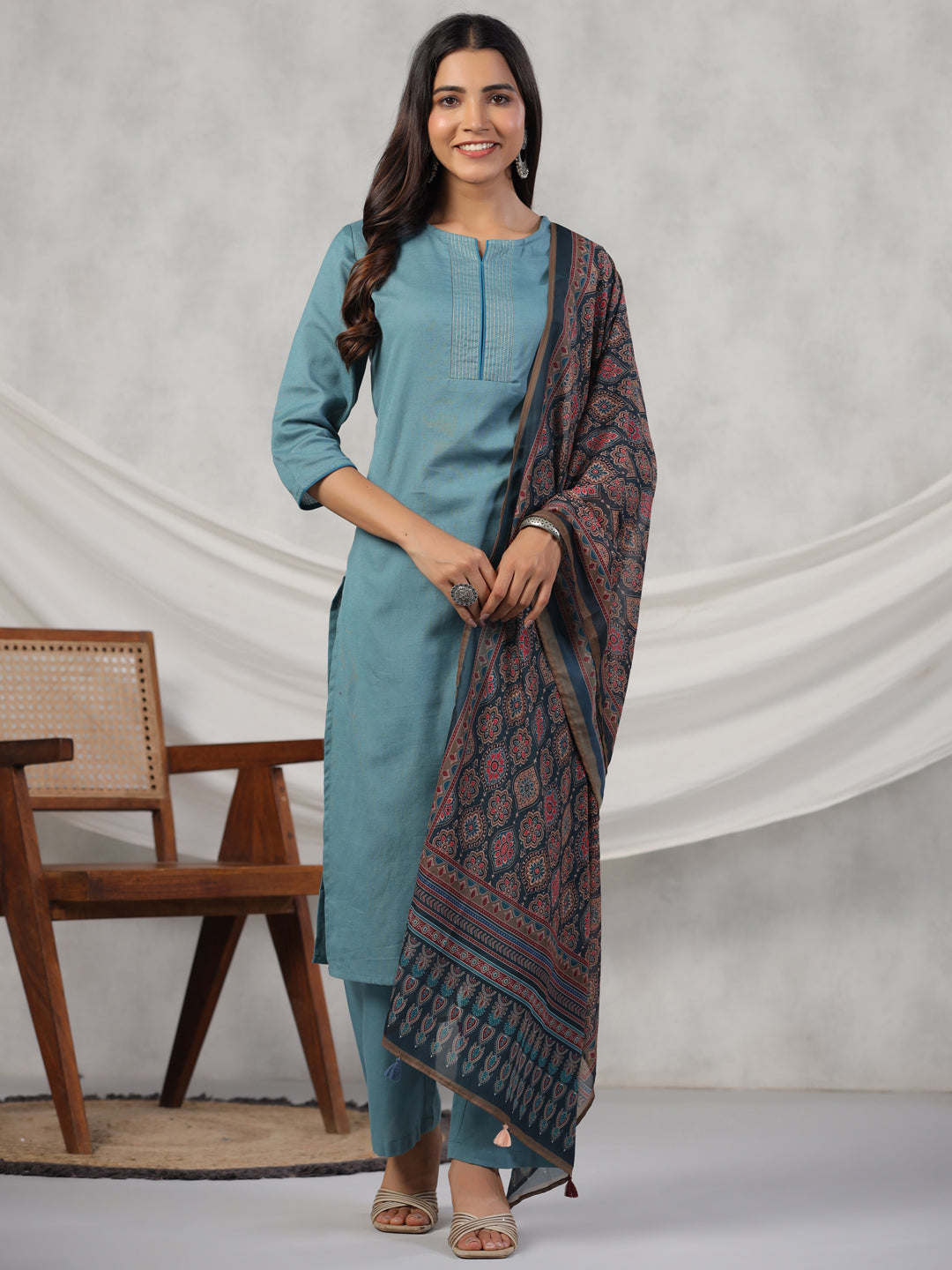 Women Cotton Flex Kurta Set With Chiffon Dupatta