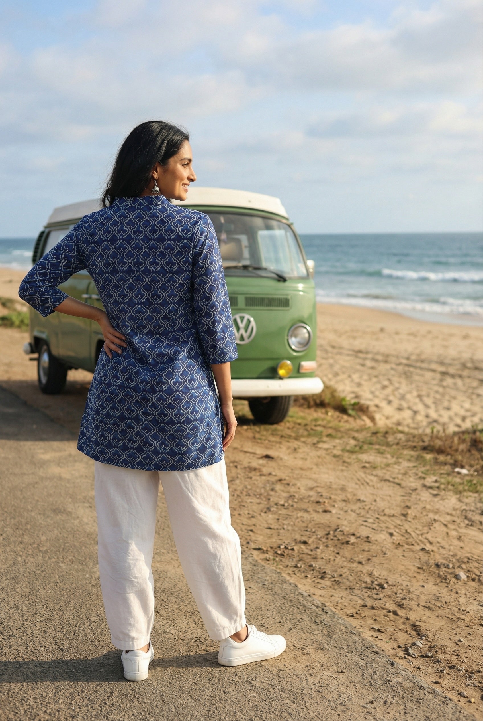 Blue V-Neck Geometric Print Cotton Top For Women