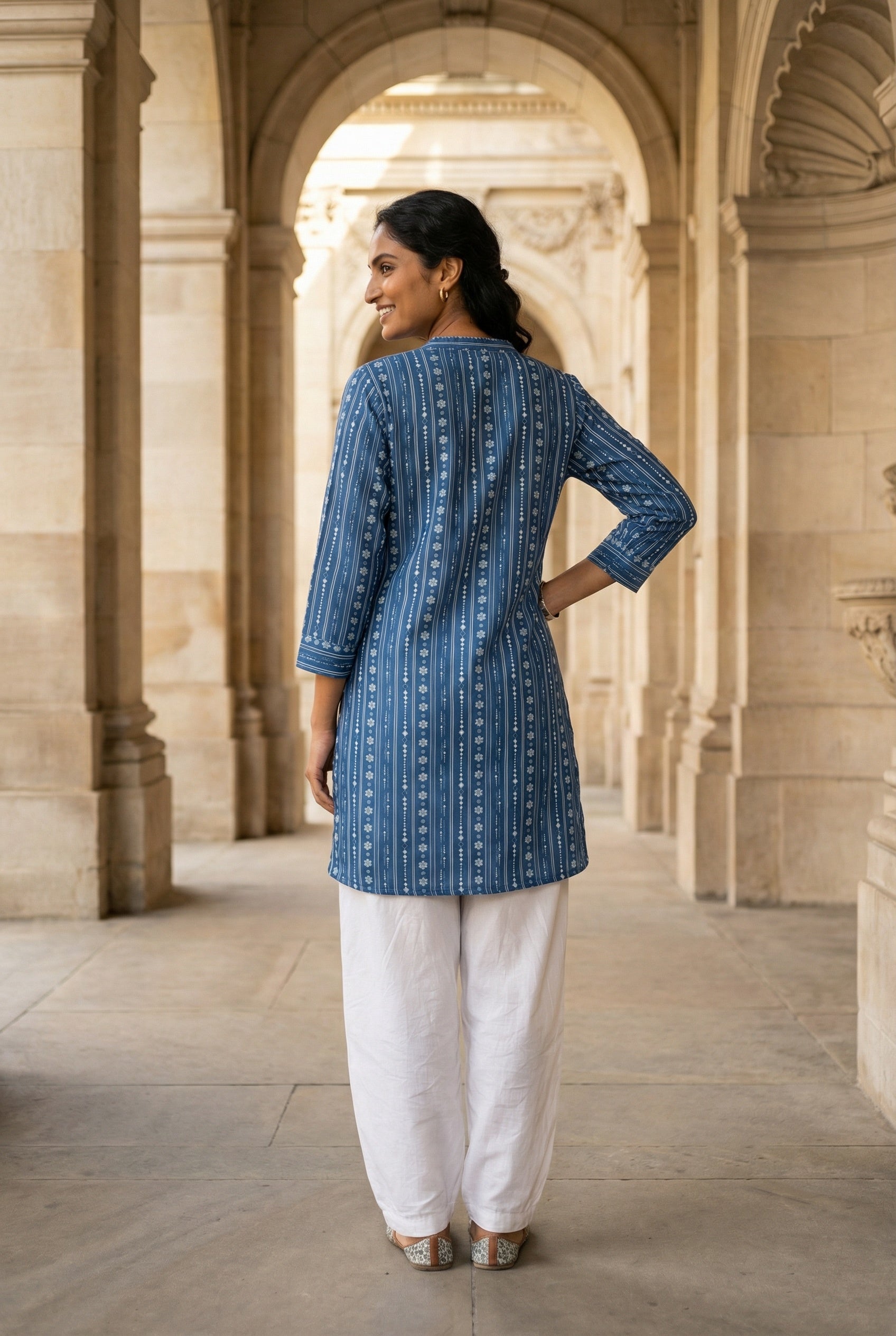 Blue Round Neck Floral Print Cotton Top For Women
