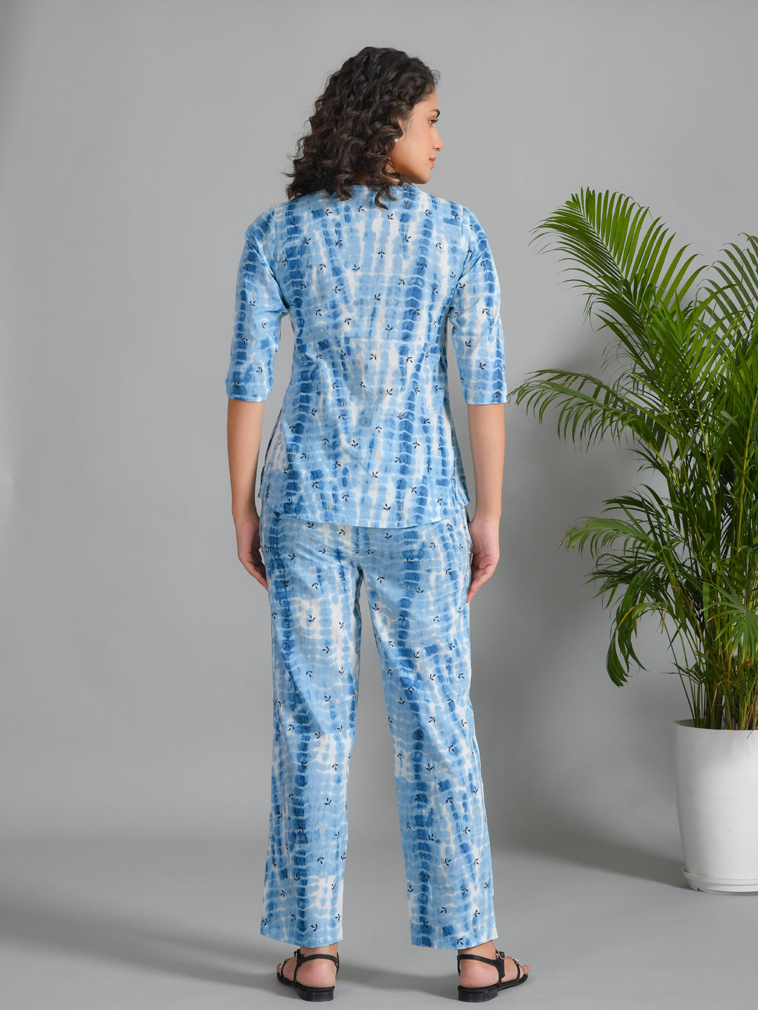 Blue Printed Round Neck Cotton Night Suit