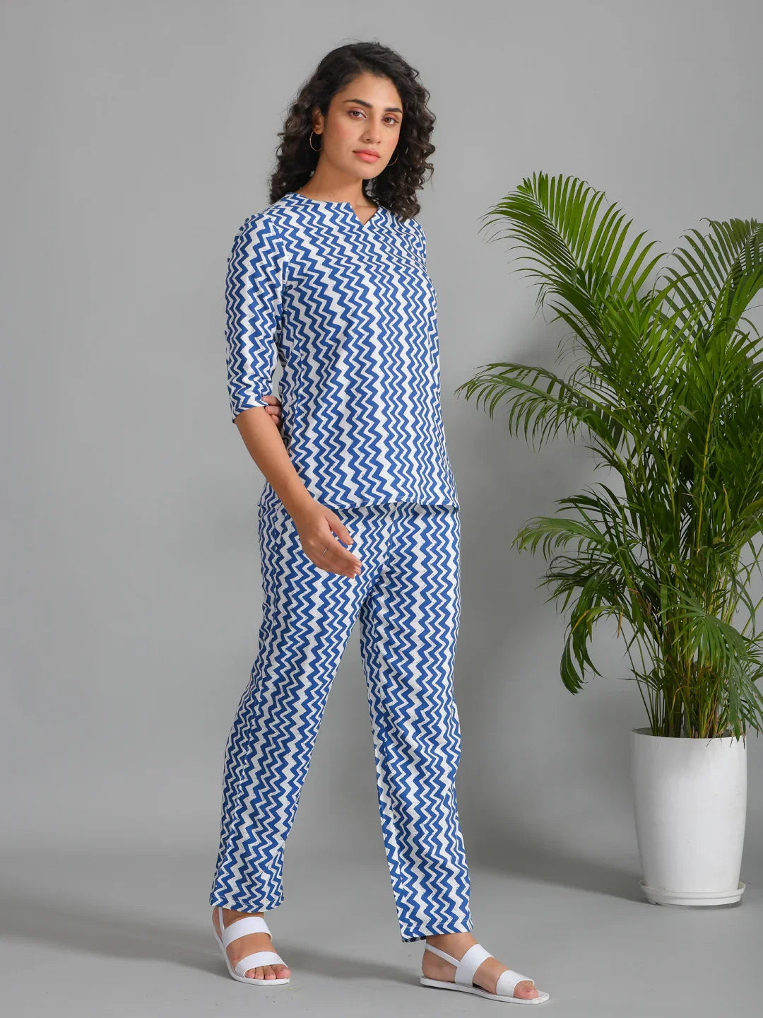 Navy Blue Viscose Rayon Printed Round Neck Night Suit Set - SanskrutiHomes