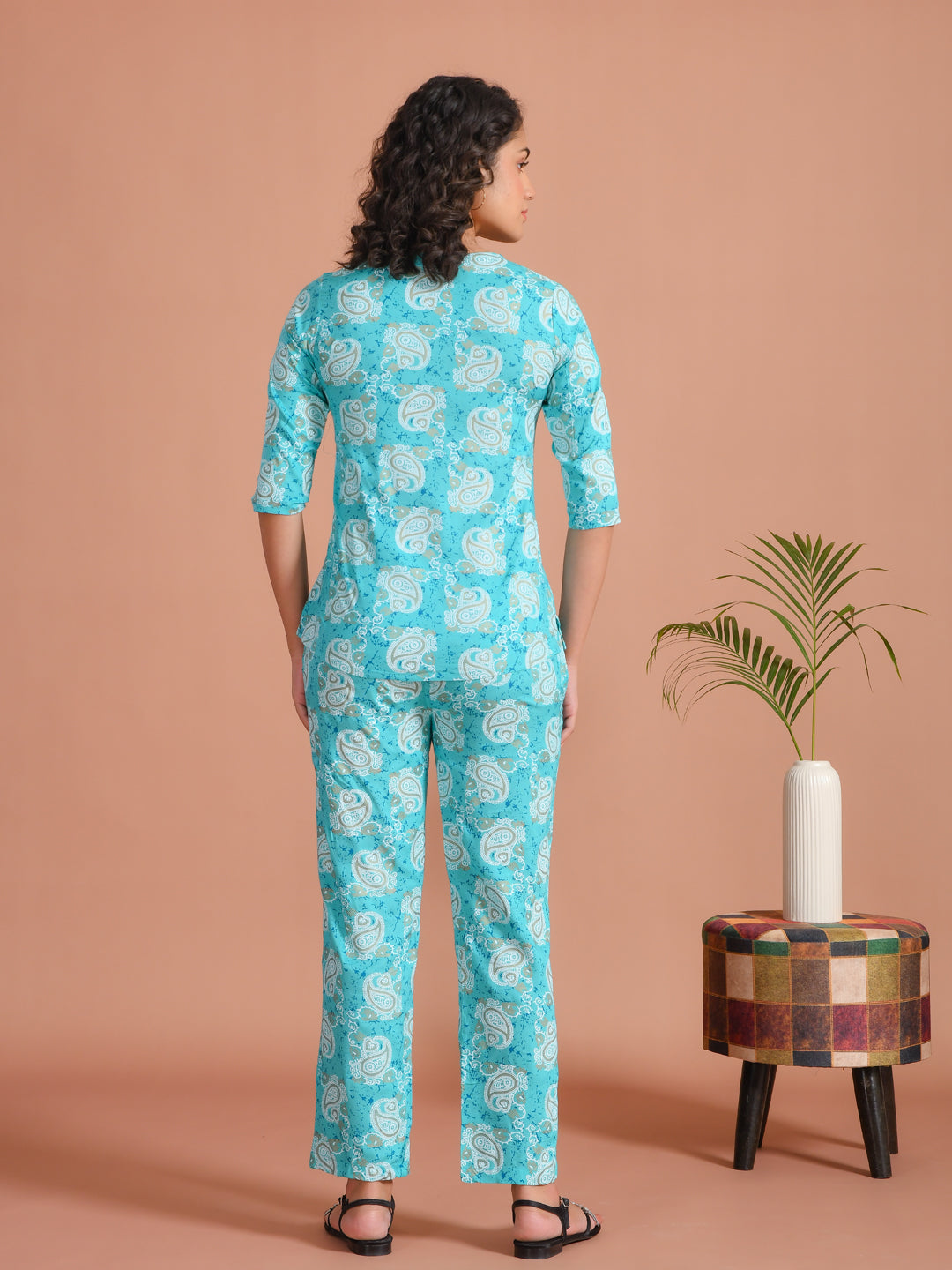 Turquoise Blue Printed Round Neck Night Suit