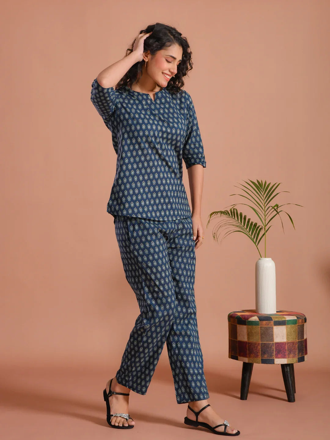 Blue Round Neck Flower Printed Cotton Night Suit - SanskrutiHomes