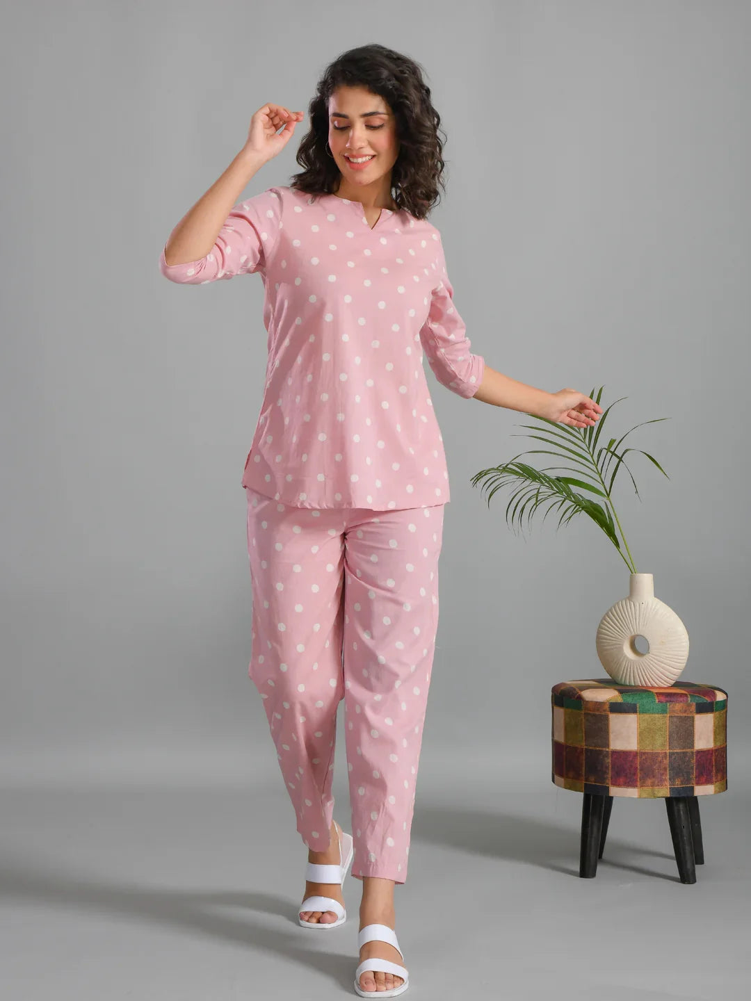 Pink Plolka Dots Round Neck Night Suit - SanskrutiHomes