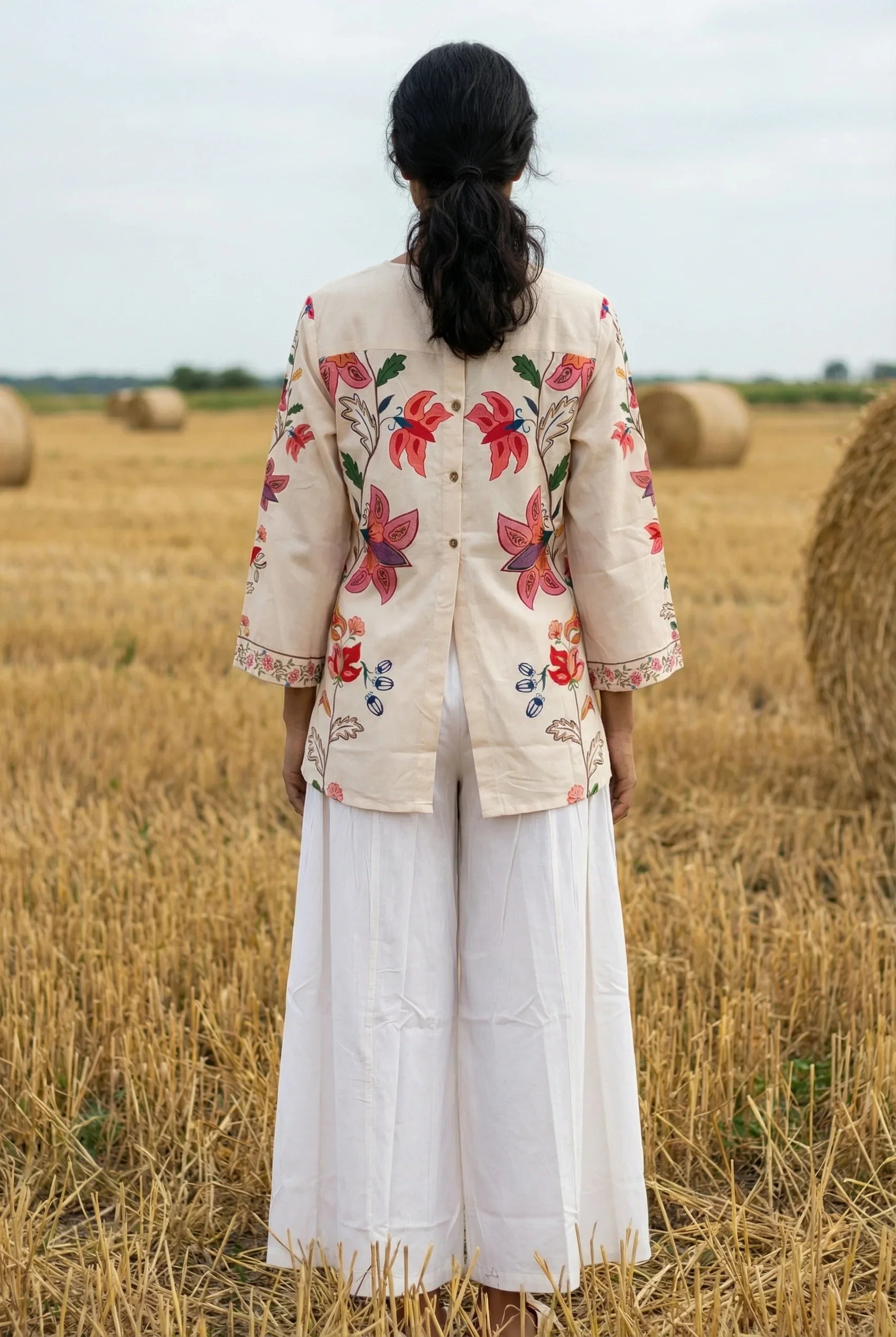 Cream Floral Print V-Neck Co-ord Set for Women - SanskrutiHomes