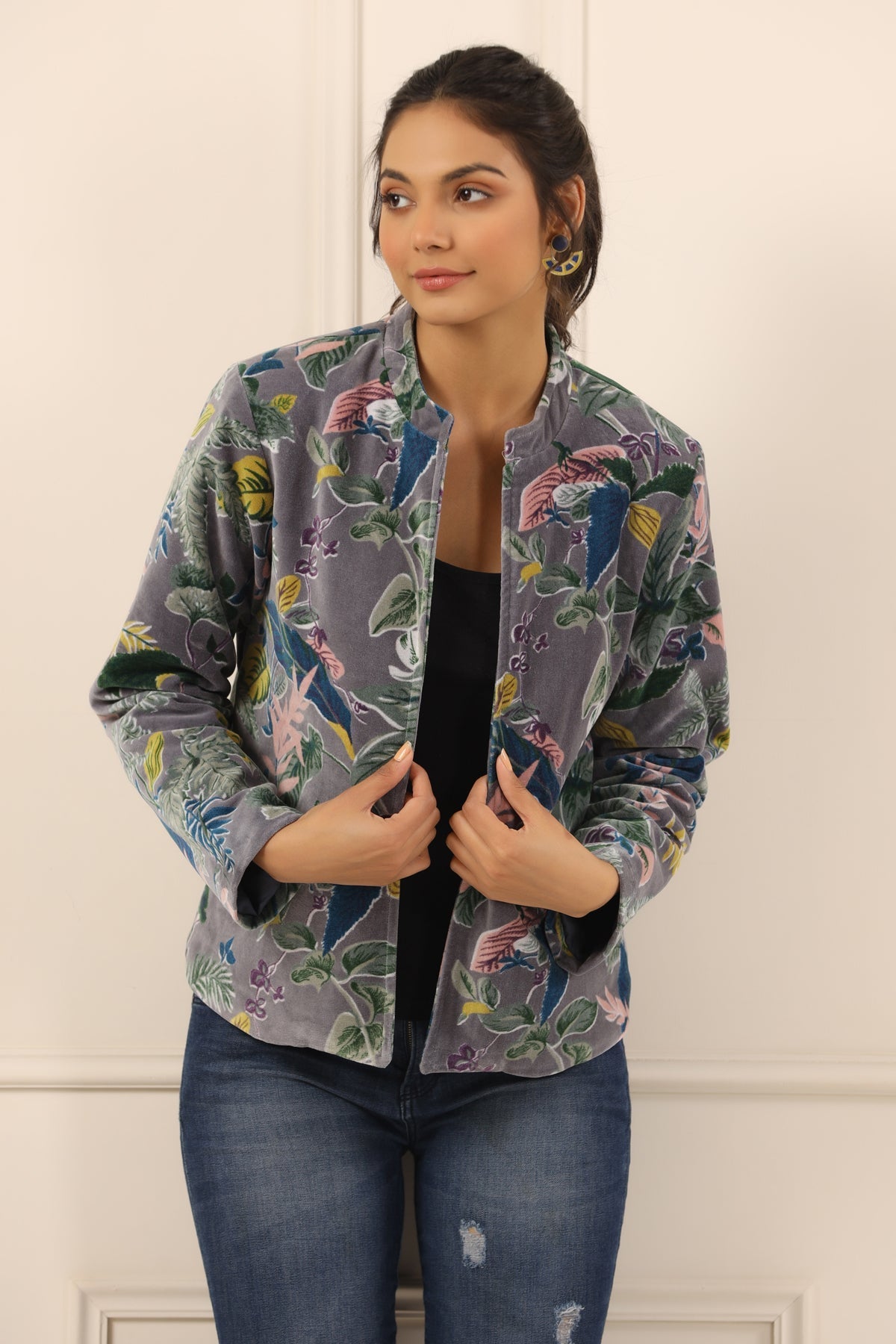 Grey & Green Floral Printed Mandarin Collar Velvet Open Front Jacket For Women
