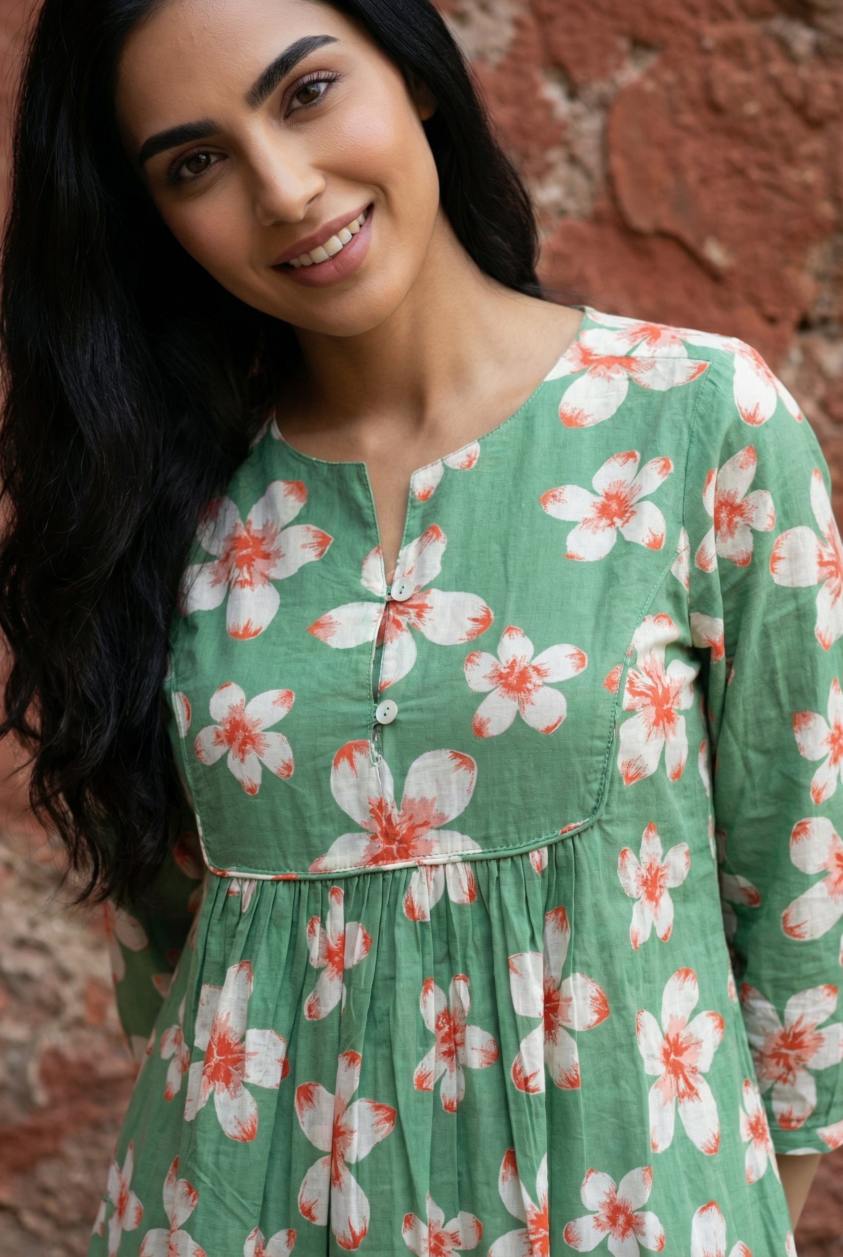 Green Floral Print Round Neck Pure Cotton Nightdress for Women