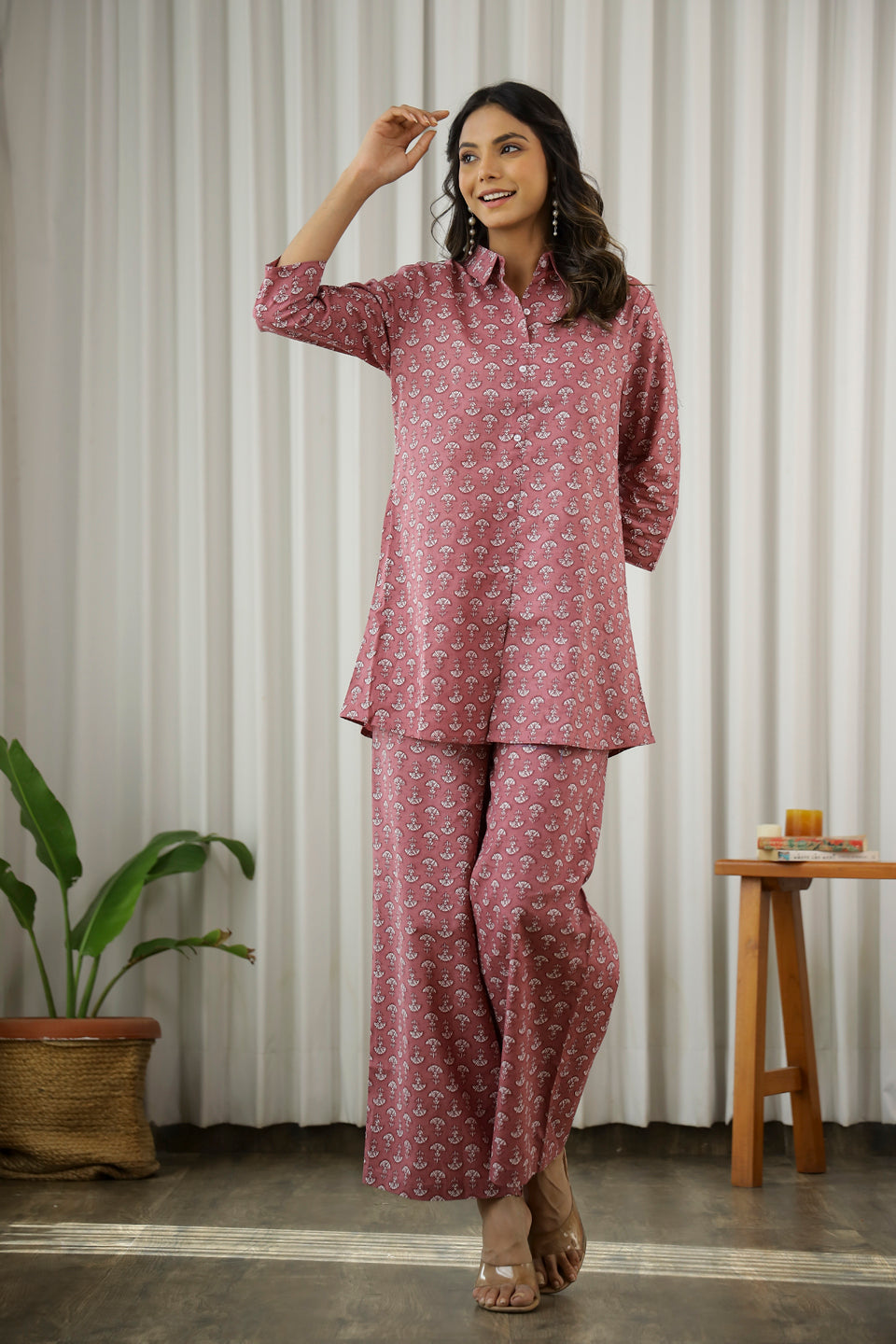 Mauve Shirt Collar Motifs Print Pure Cotton Night Suit For Women