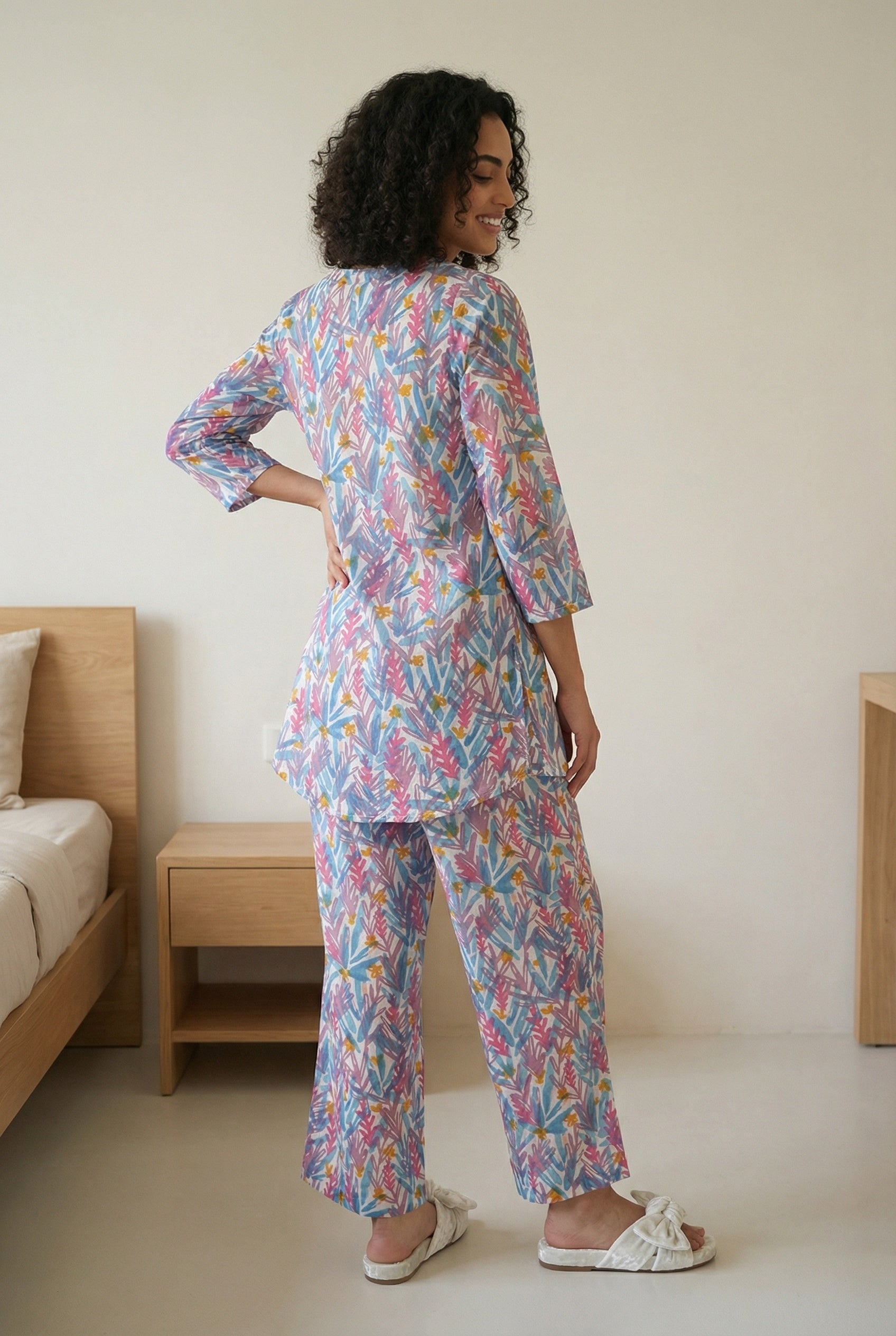 Blue Tropical Print Round Neck Cotton Night Suit For Women