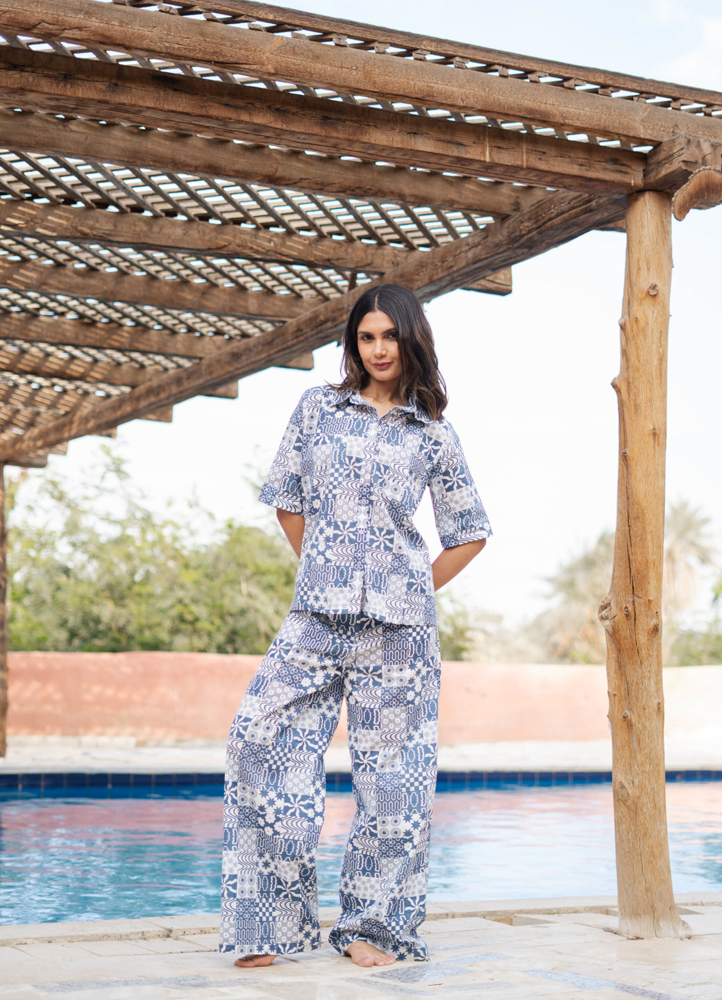 White Shirt Collar Geometric Printed Pure Cotton Night Suit