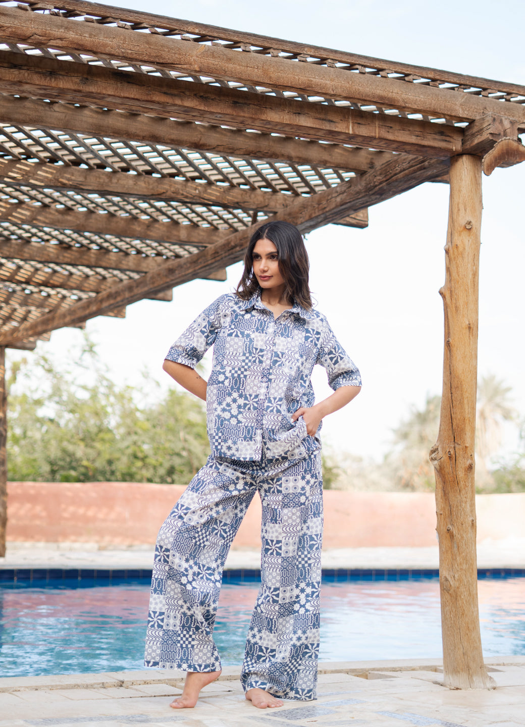 White Shirt Collar Geometric Printed Pure Cotton Night Suit