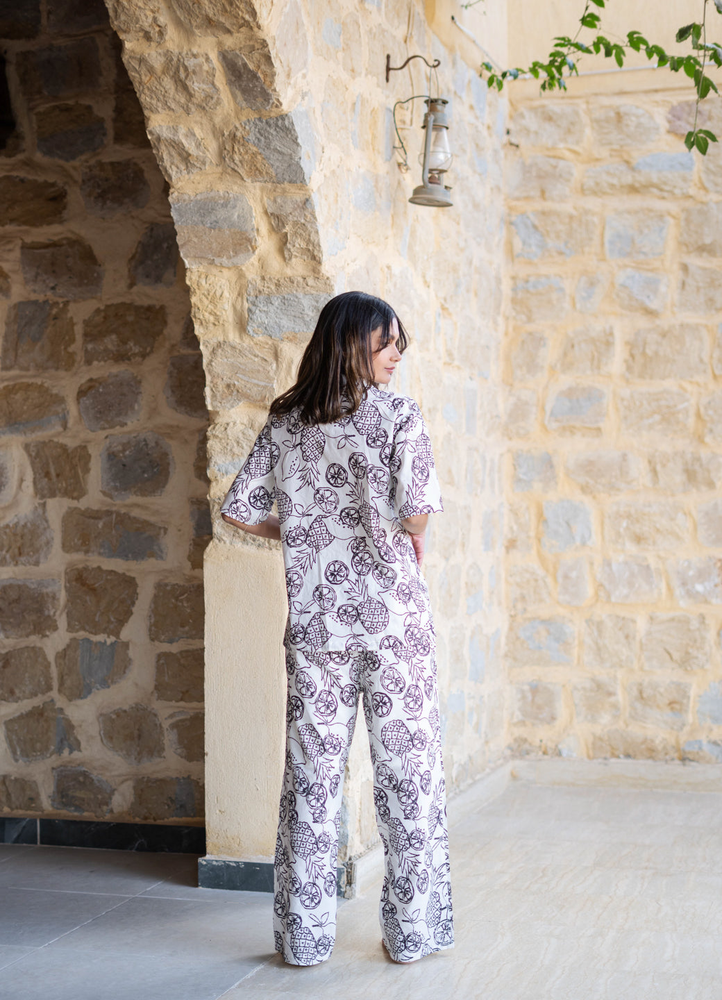 White V-Neck Tropical Printed Pure Cotton Night Suit