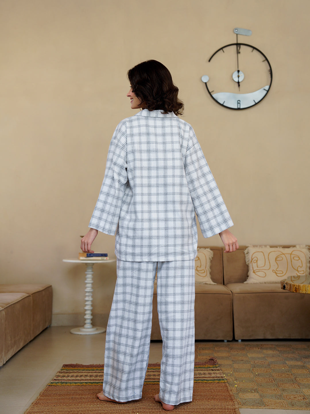 White Shirt Collar Pure Cotton Checked Night Suit for Women