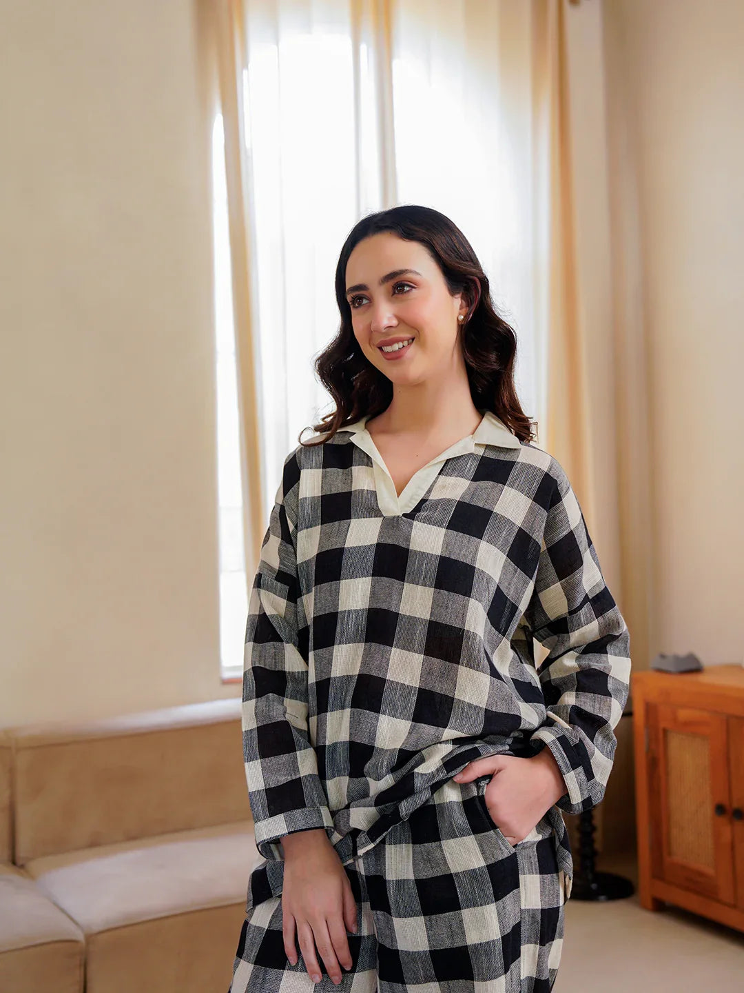 Black & White Checked Pure Cotton Shirt Collar winter Night Suit for Women - SanskrutiHomes