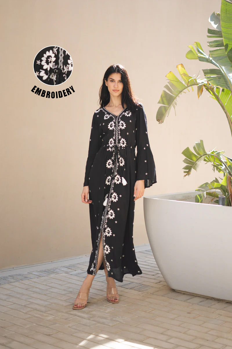 Women Viscose Rayon Black Solid Printed Dress