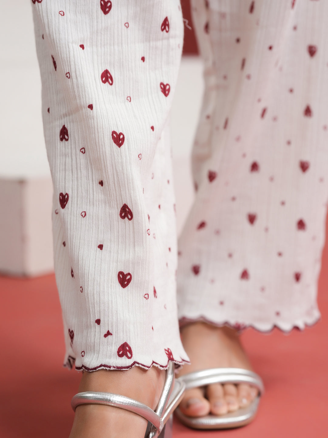 White Heart Printed Cotton Night Suit Set