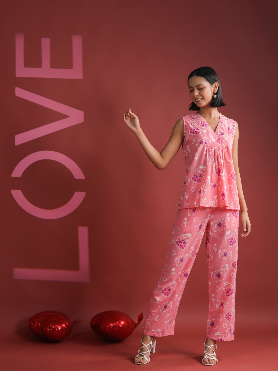 Pink V-Neck Printed Cotton Night Suit