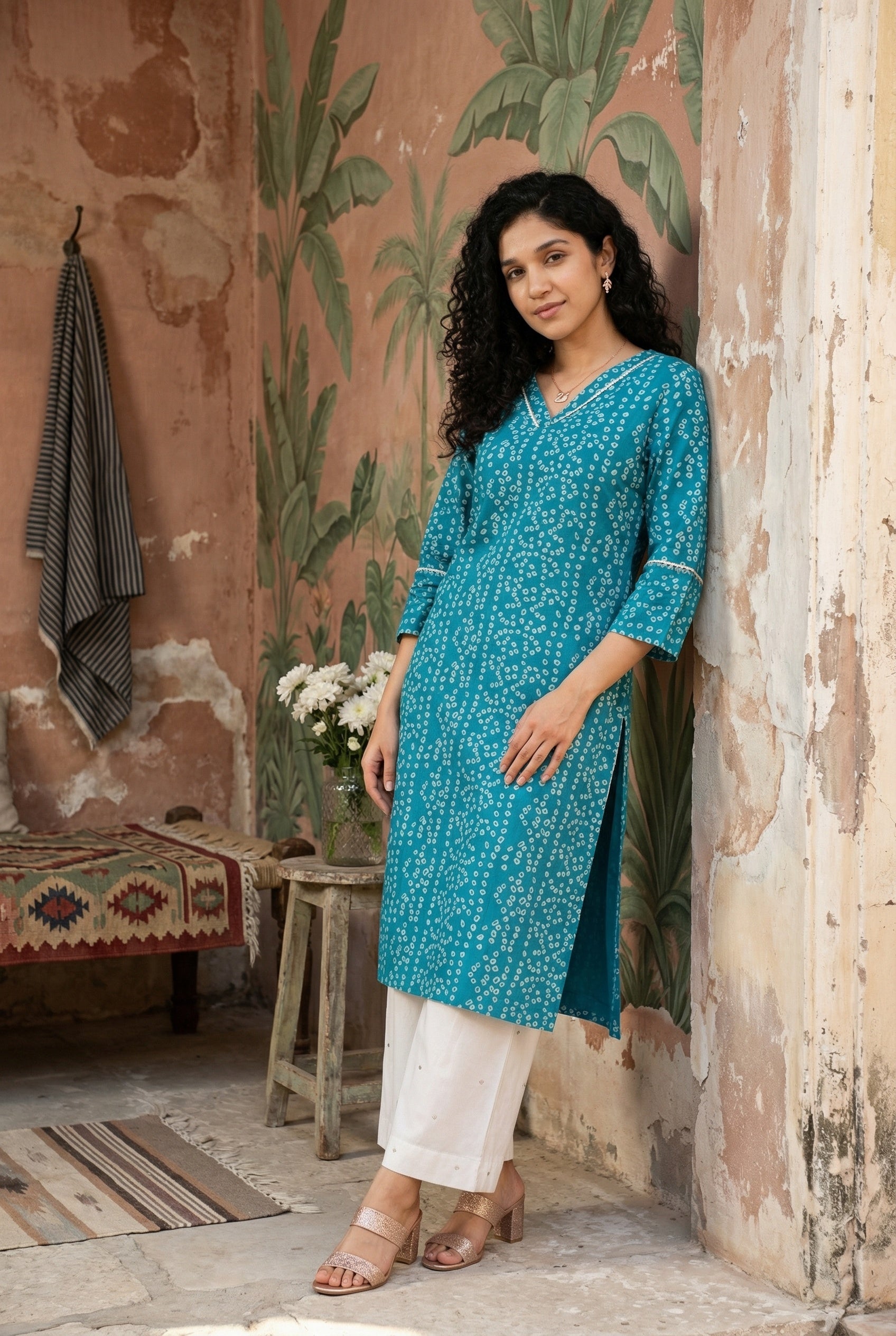 Blue V-Neck Bandhani Print Pure Cotton Kurta Set For Women
