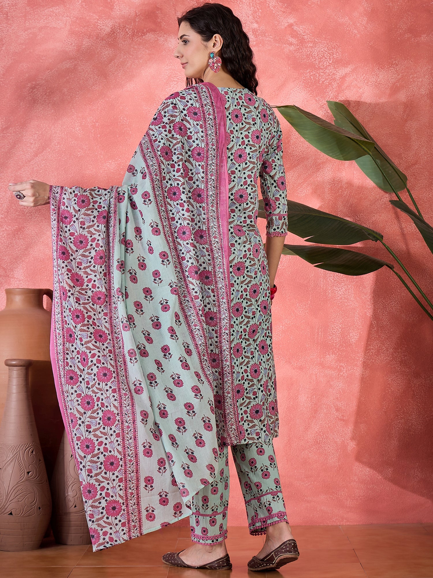 Green Pure Cotton Calf Length Round Neck Kurta set for Women