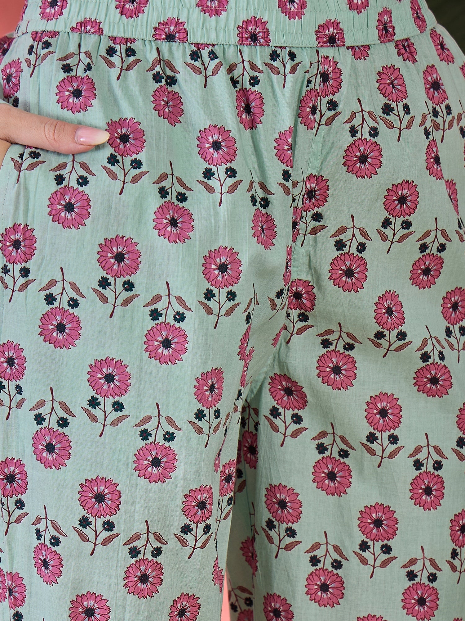 Green Pure Cotton Calf Length Round Neck Kurta set for Women