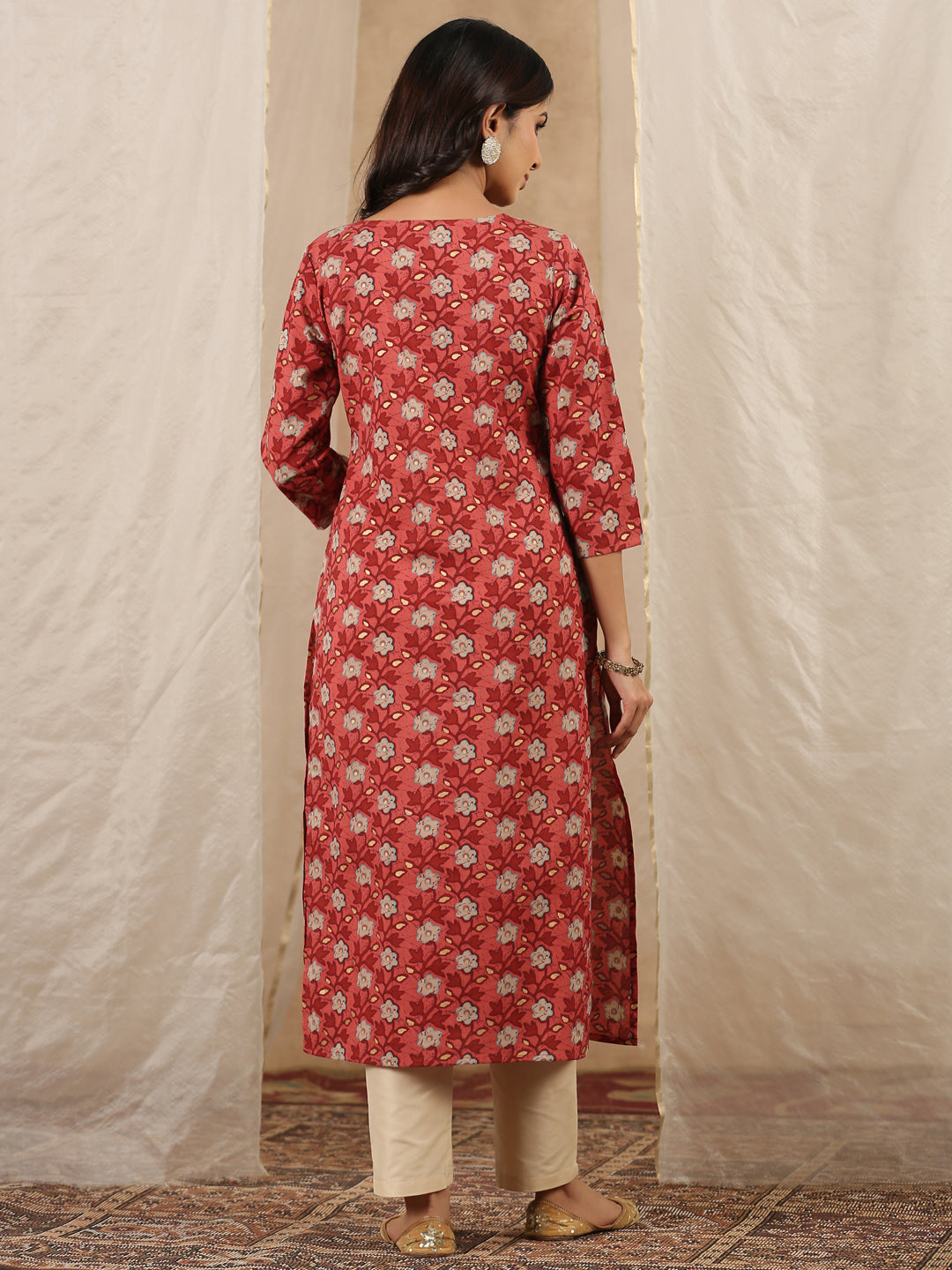 Women Pure Cotton Kurta